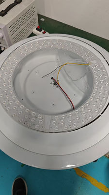 천장 팬 라이트 폼 신제품: 다이아360mm 이중 색상 귀하의 요구 사항에 따라,우리는 설계하고 어떤 모양을 만들 수 있습니다 어떤 와트 또는 전압. 저희에게 연락하십시오
